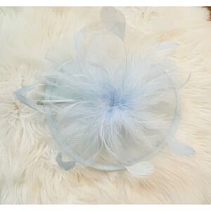NEW Light Blue Feather Fascinator Derby Hat Wedding Party Clip On‎